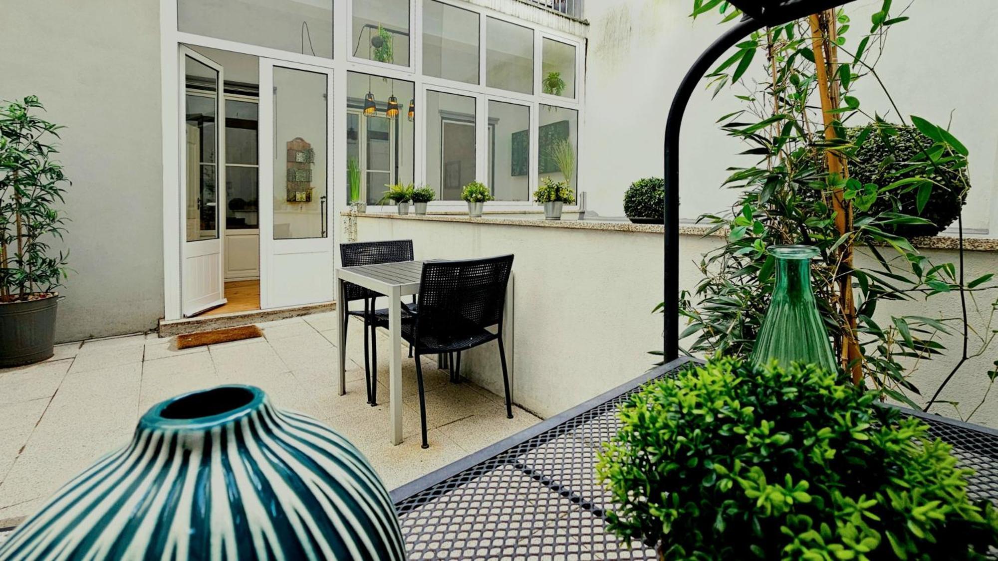 Apartamento Elegant & Private Garden In Historical Centre Oporto